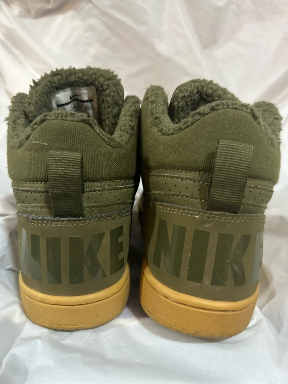 Nike these court